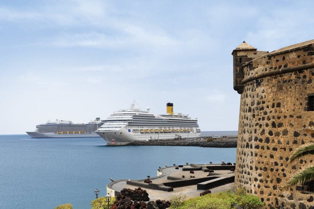 Welke cruise schepen varen in de winter 2022/2023 naar … de Canarische Eilanden?