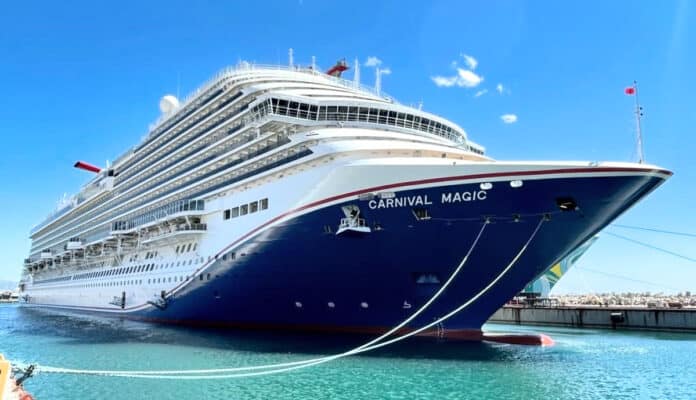 Carnival Magic helpt Amerikaanse kustwacht met redding